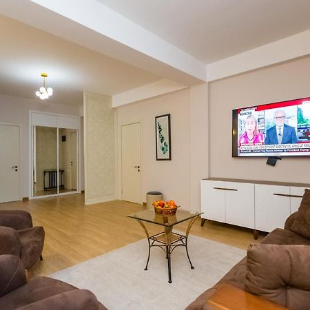 Central Comfort Place L Tbilisi Eksteriør bilde